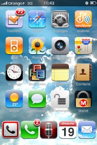 moniphone home screen.png